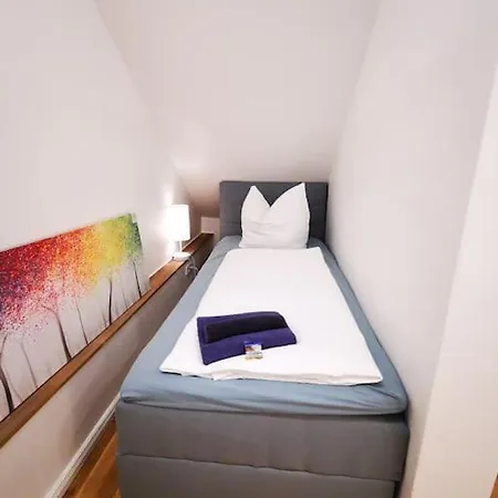 Inval By Rockchair L Superhost Status L 2 Bedrooms Boxspringbeds 2 Bathrooms In Center 