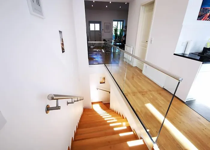 Inval By Rockchair L Superhost Status L 2 Bedrooms Boxspringbeds 2 Bathrooms In Center 