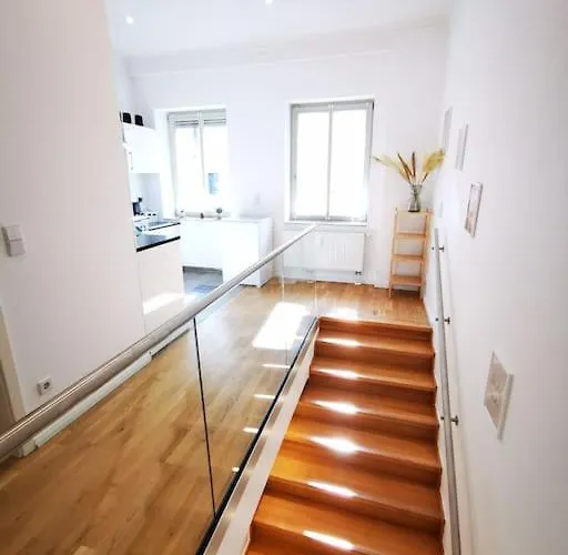 Inval By Rockchair L Superhost Status L 2 Bedrooms Boxspringbeds 2 Bathrooms In Center 