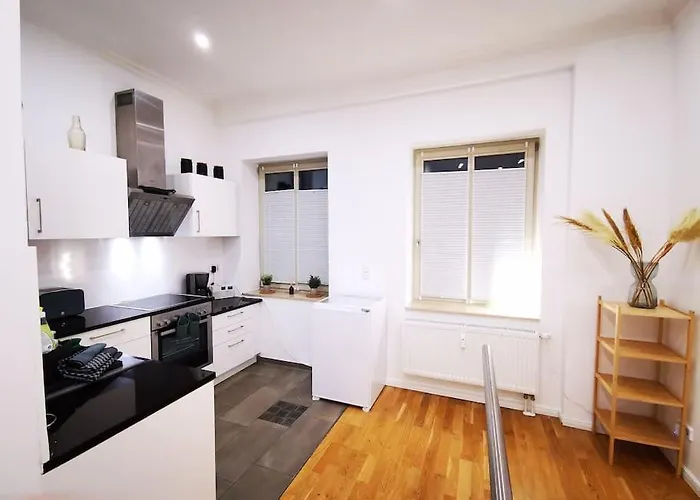 Inval By Rockchair L Superhost Status L 2 Bedrooms Boxspringbeds 2 Bathrooms In Center 