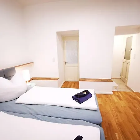 Apartman Inval By Rockchair L Superhost Status L 2 Bedrooms Boxspringbeds 2 Bathrooms In Center 