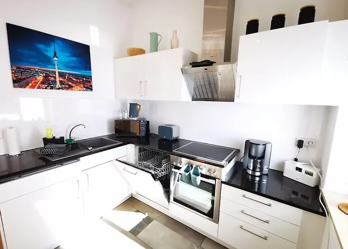 Inval By Rockchair L Superhost Status L 2 Bedrooms Boxspringbeds 2 Bathrooms In Center 