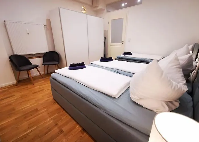 Inval By Rockchair L Superhost Status L 2 Bedrooms Boxspringbeds 2 Bathrooms In Center 